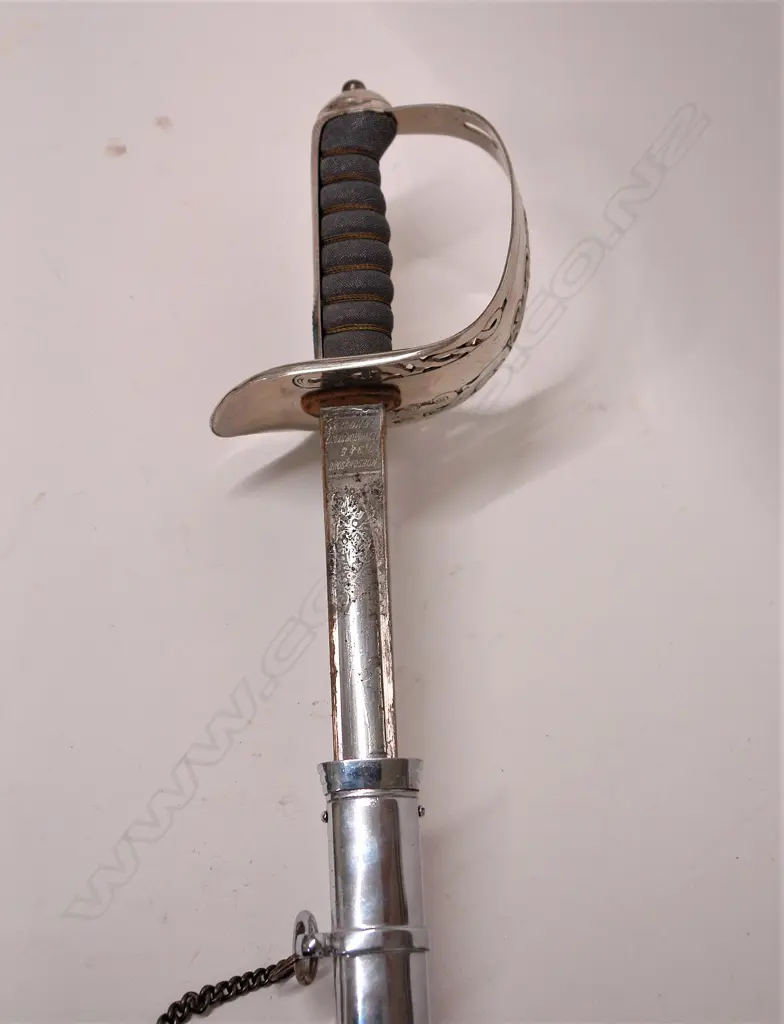 A George V military parade sword Image 1++