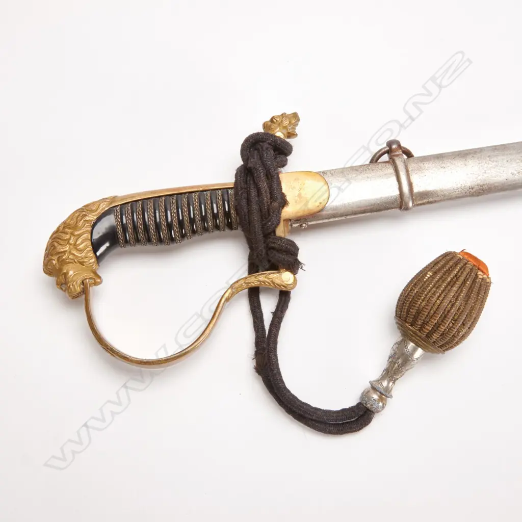 A Dutch naval officer's dress sword Image 1++