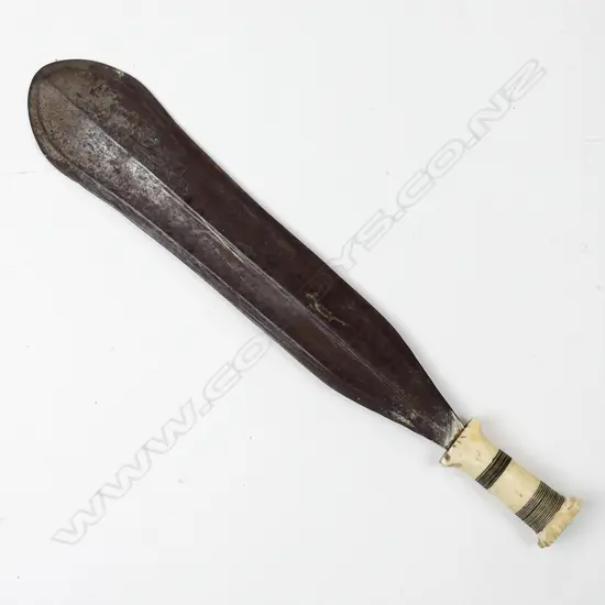 An African spatula bladed short sword