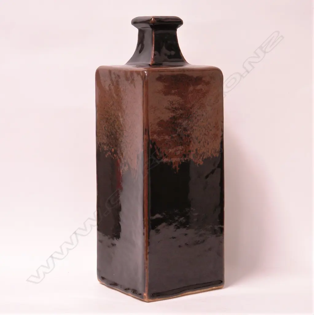 Len Castle large stoneware square section bottle vase Image 1++