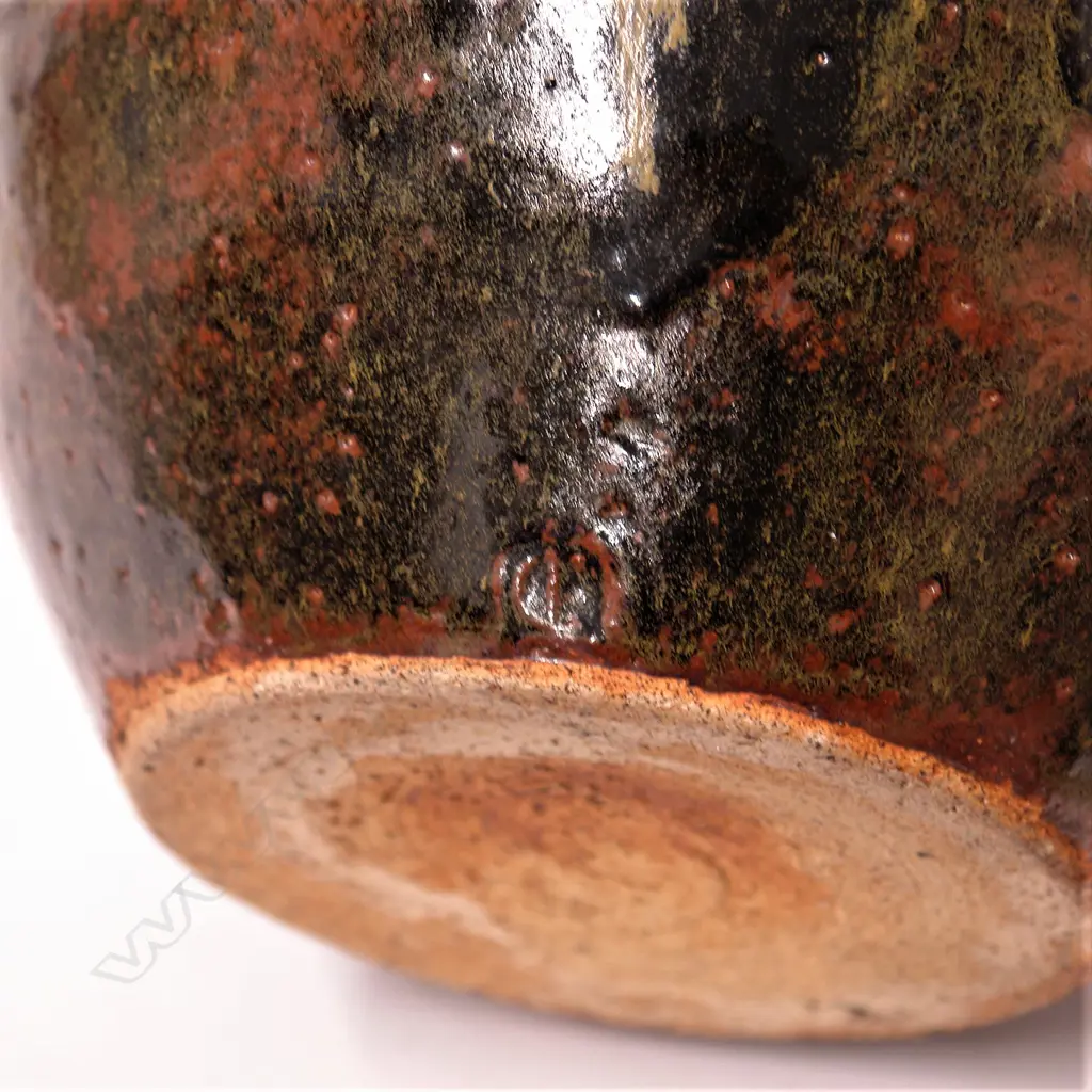 Len Castle large ovoid flask Image 1++