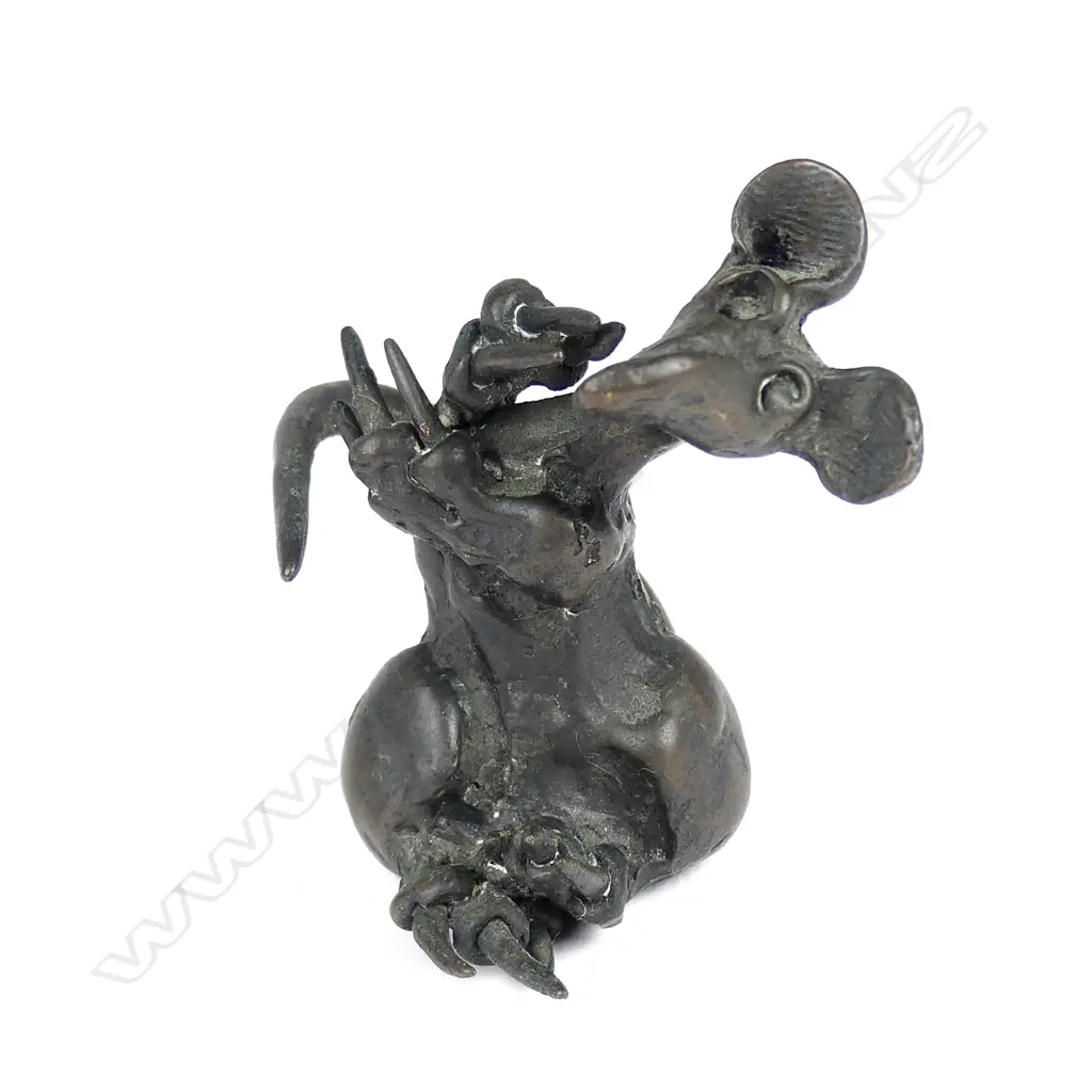 A bronze rat Image 1++