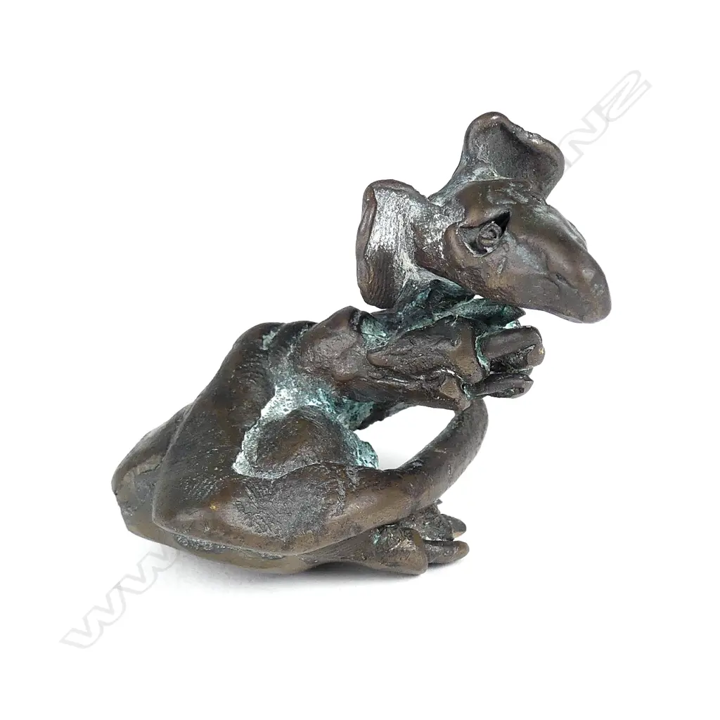 A bronze rat Image 1++