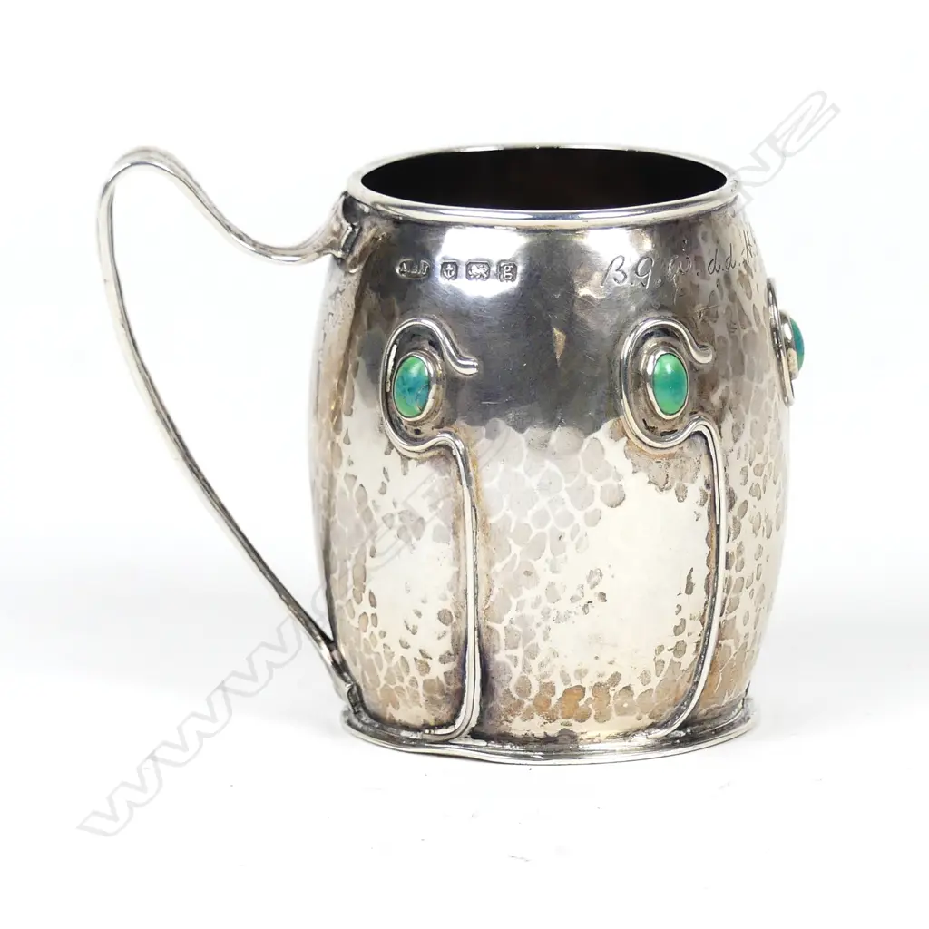 An Art Nouveau silver christening mug by Albert Edward Jones Image 1++