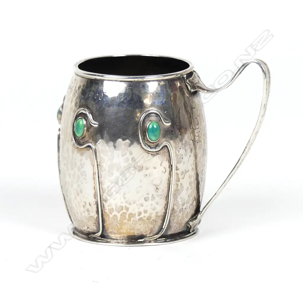 An Art Nouveau silver christening mug by Albert Edward Jones Image 1++