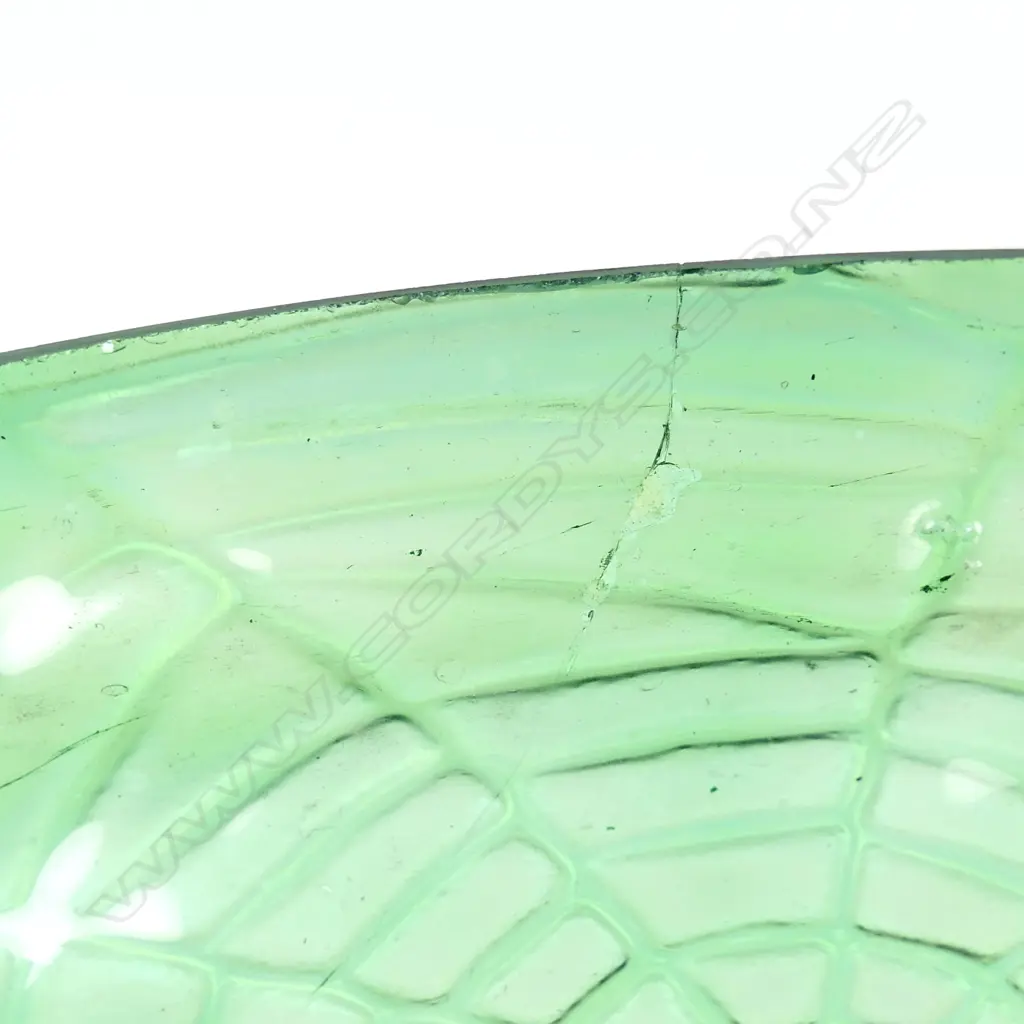 An Art Nouveau spelter centrepiece bowl Image 1++