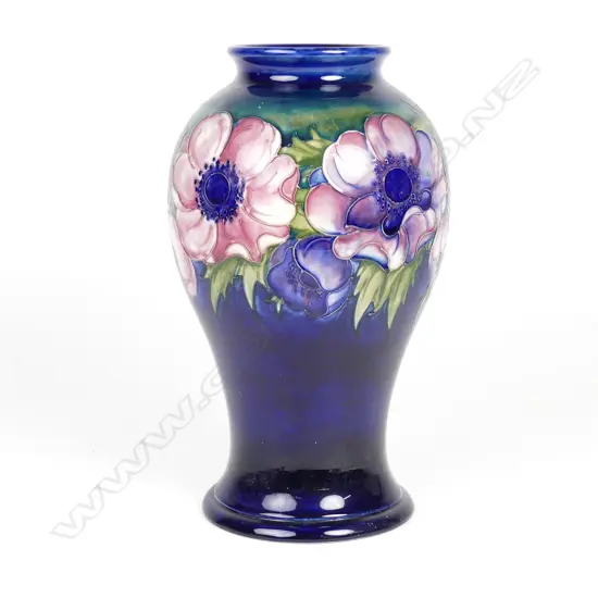 A large Moorcroft 'Anemone' vase