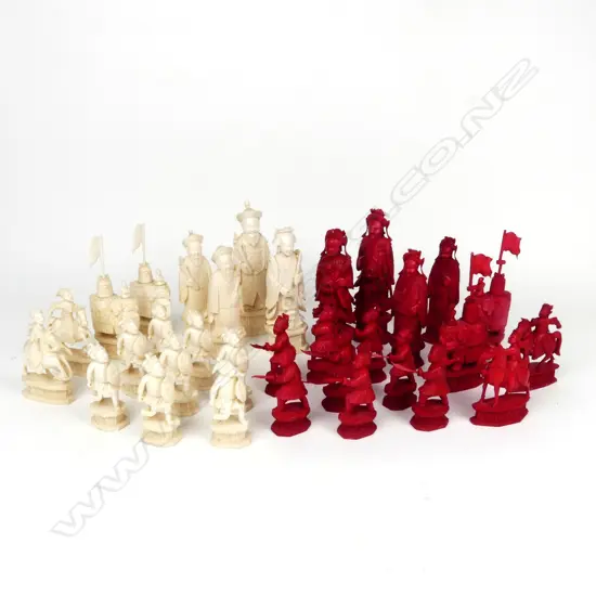A Chinese antique ivory chess set