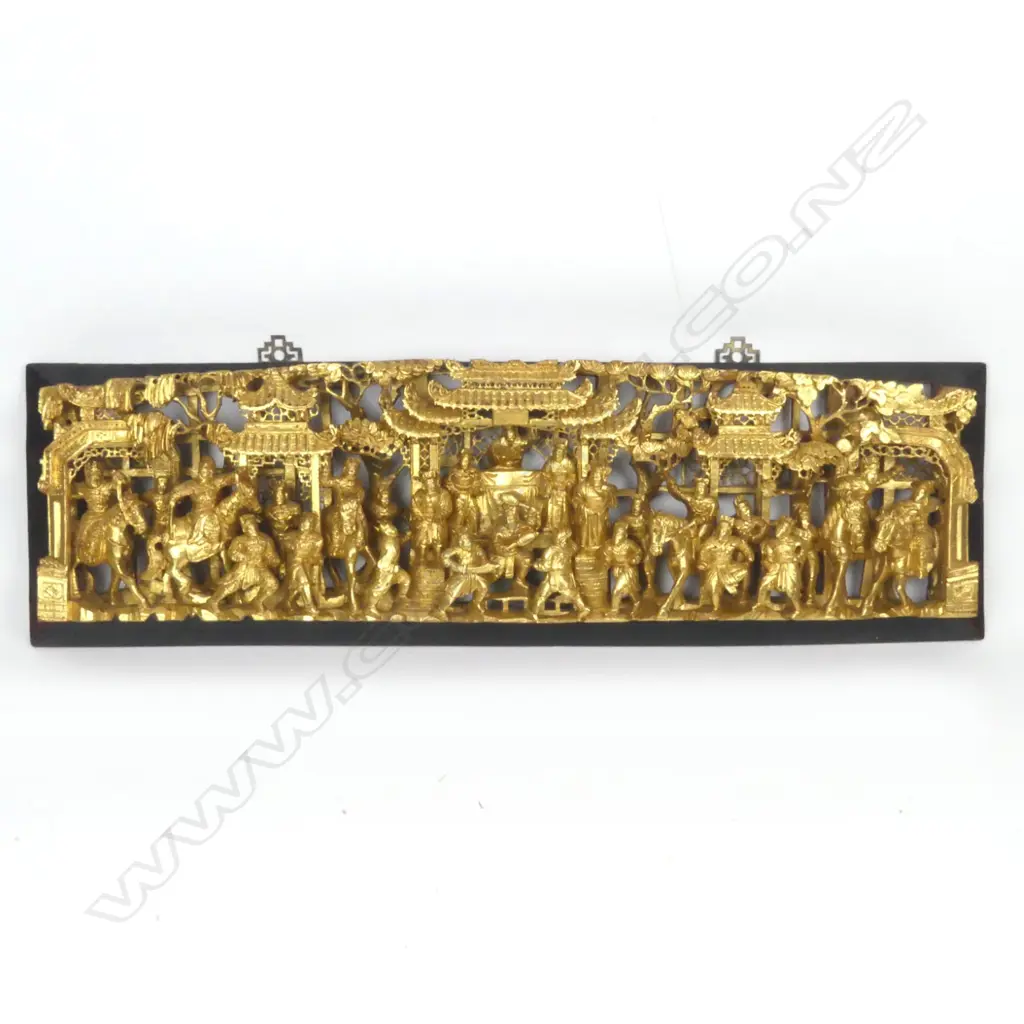 A Chinese giltwood panel Image 1++