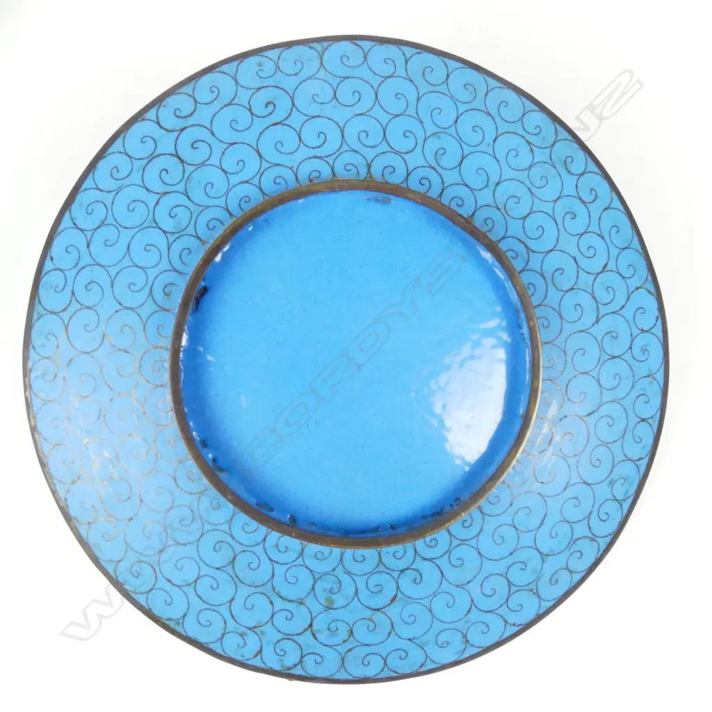 A Chinese cloisonné plate Image 1++