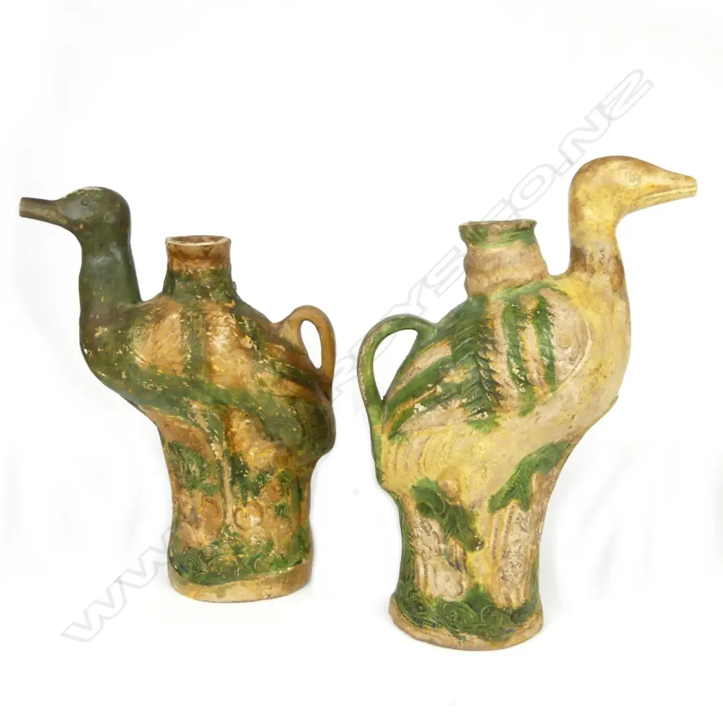 A pair of Chinese earthenware bird ewers Image 1++