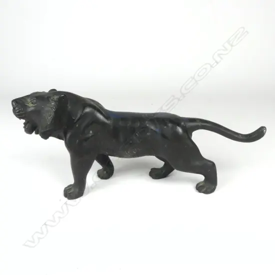 A Japanese Meiji period bronze of a tiger