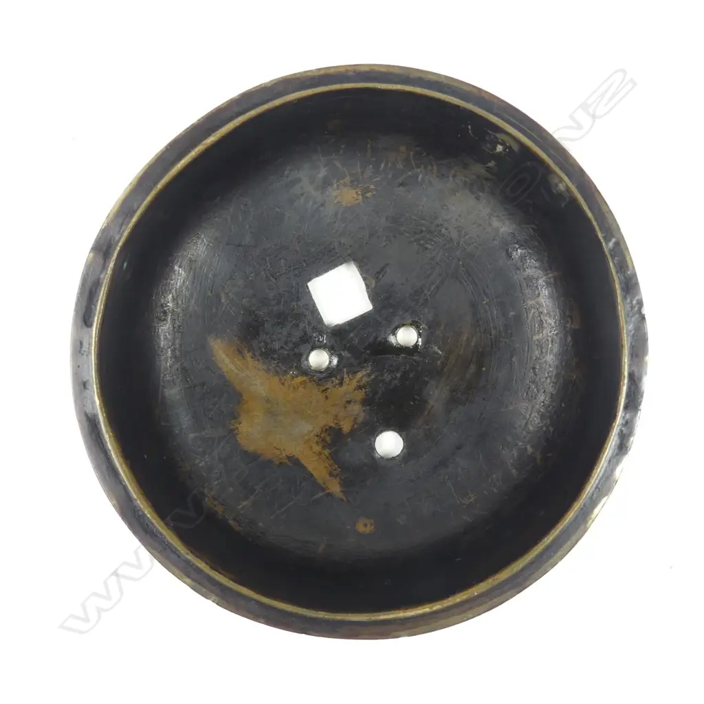 A Japanese Meiji period bronze censer Image 1++