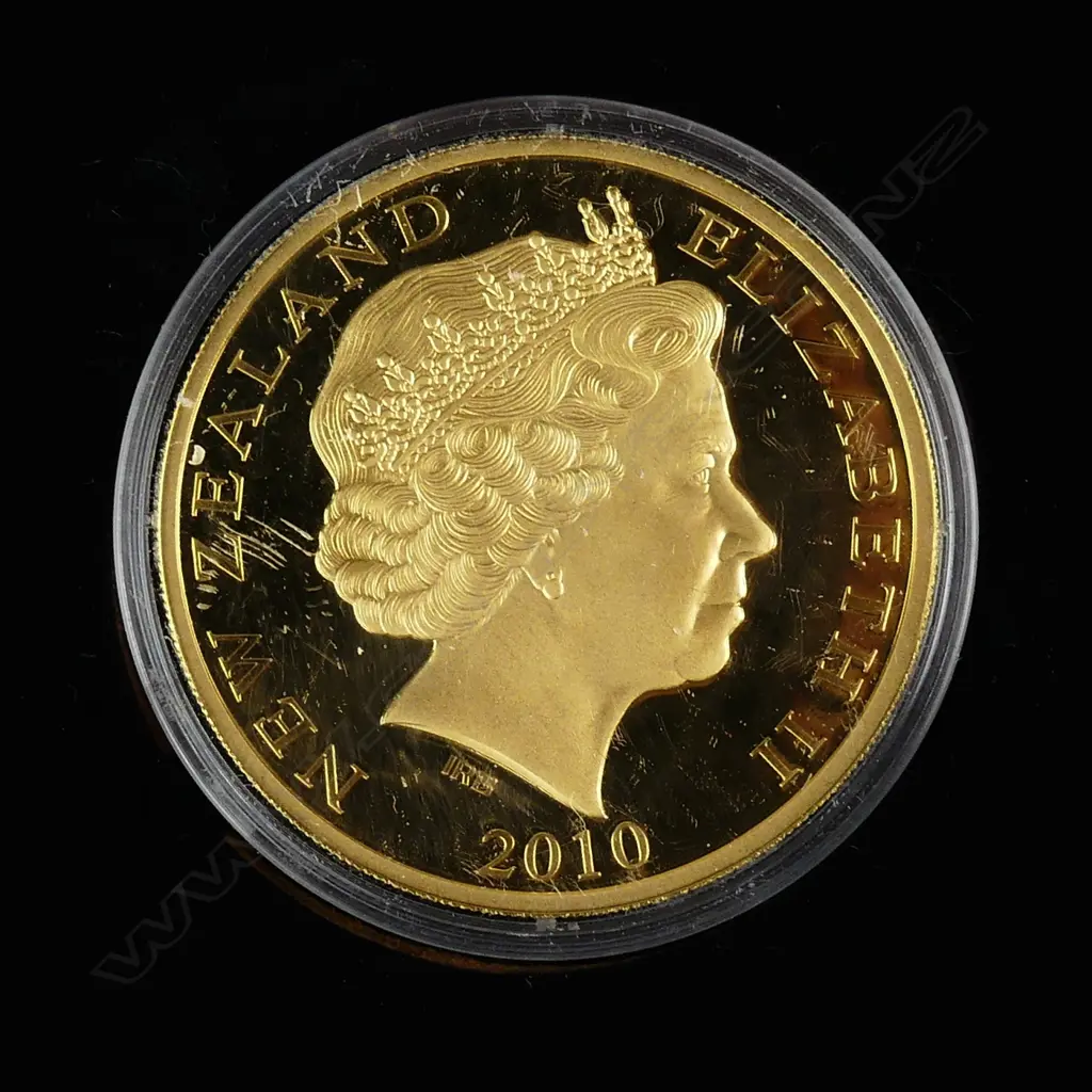 A 2010 NZ proof $10 gold Hei Tiki coin Image 1++