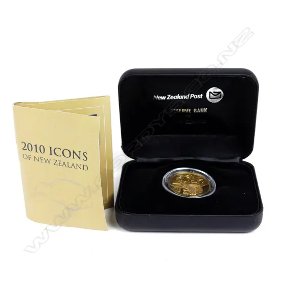 A 2012 NZ $10 gold proof kiwi coin