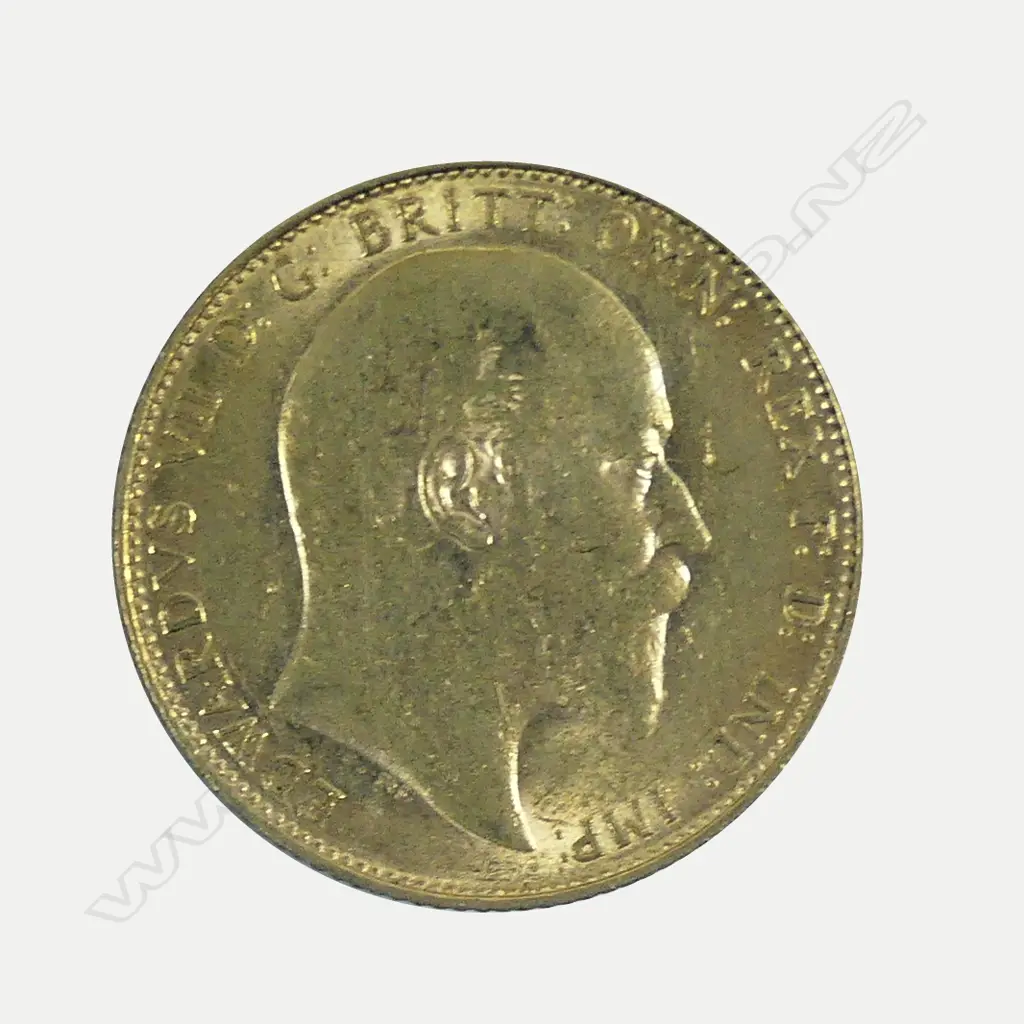 A 1907 full gold sovereign Image 1++