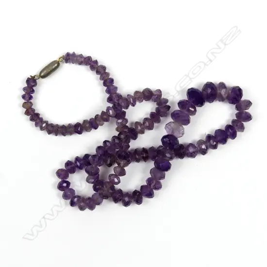 A vintage amethyst bead necklace