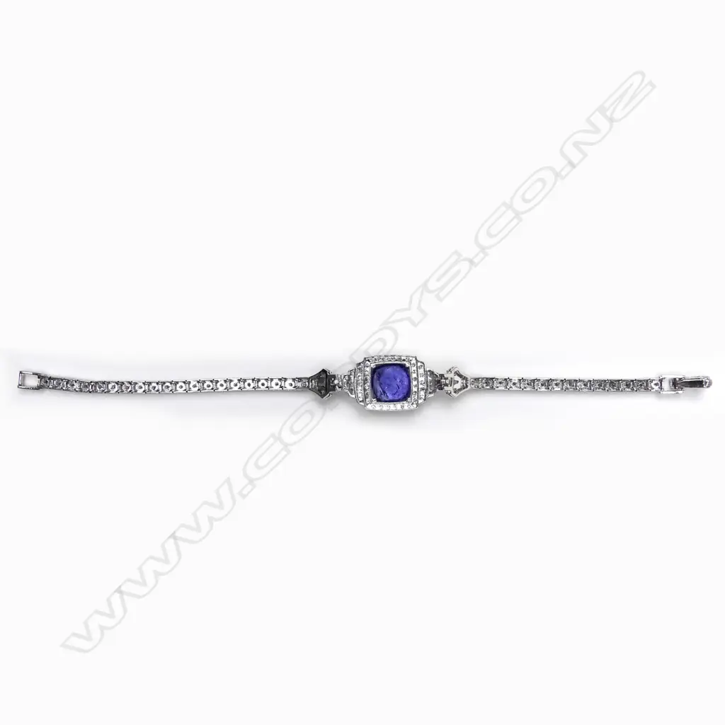 A palladium tanzanite and diamond bracelet Image 1++