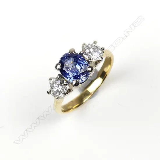 A lady's vintage 18ct. yellow gold sapphire and diamond ring