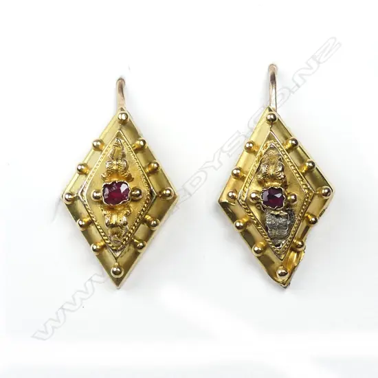 A pair of 19thC 15ct. yellow gold diamond form earrings