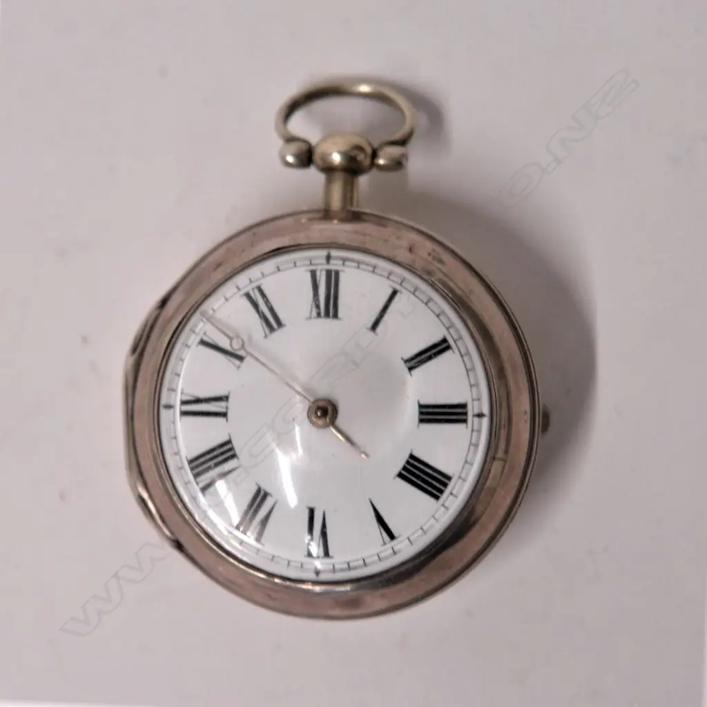 A George III silver pair cased pocket watch by Robert Barnes of Liverpool Image 1++