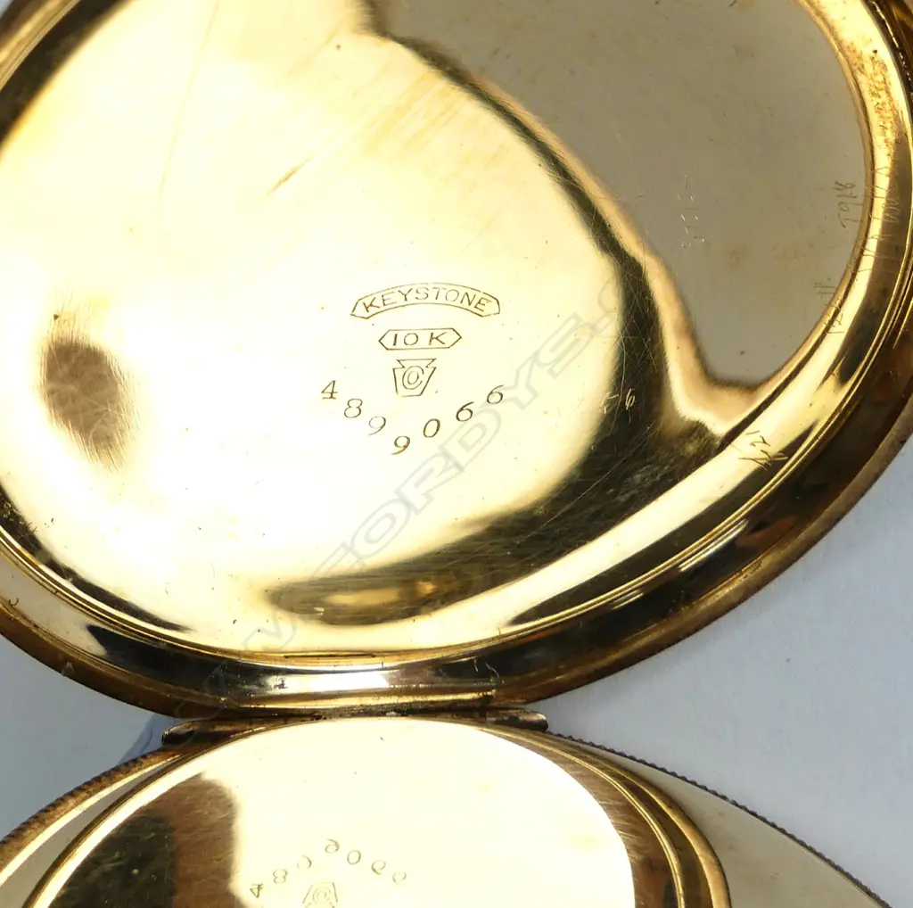 An early 20thC 10ct. rose gold Elgin full hunter pocket watch Image 1++