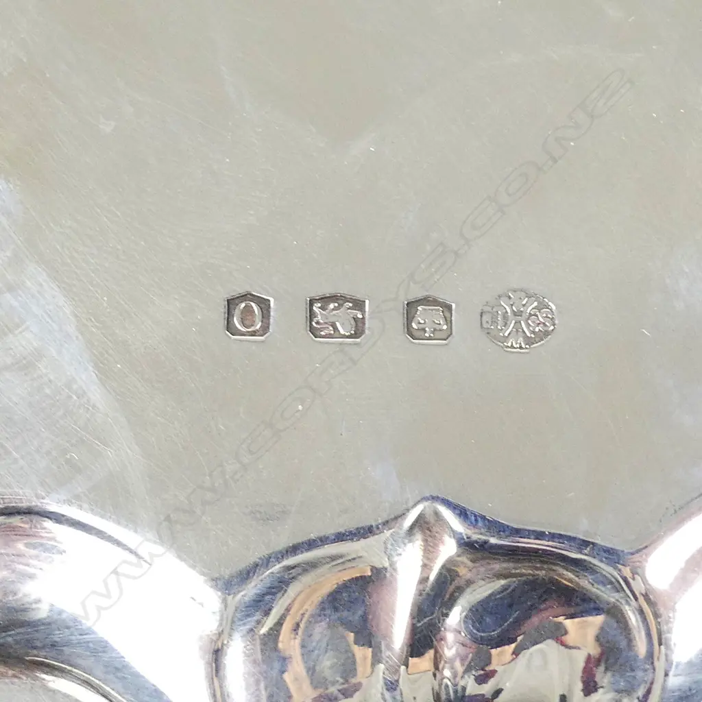 A 1930s silver George III style salver Image 1++