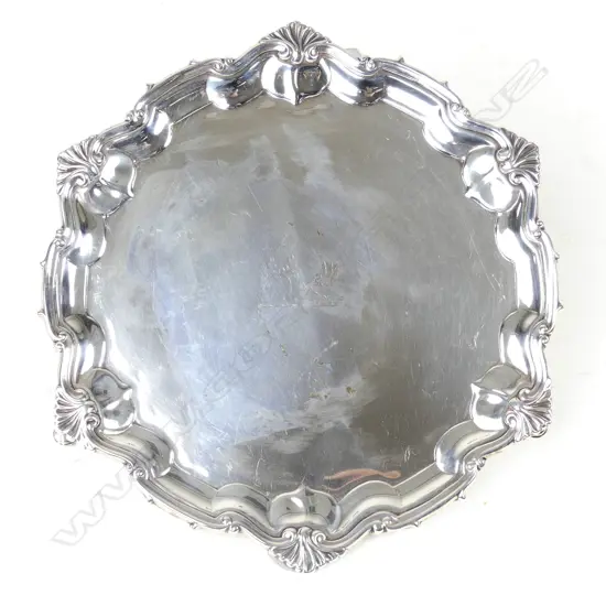 A 1930s silver George III style salver