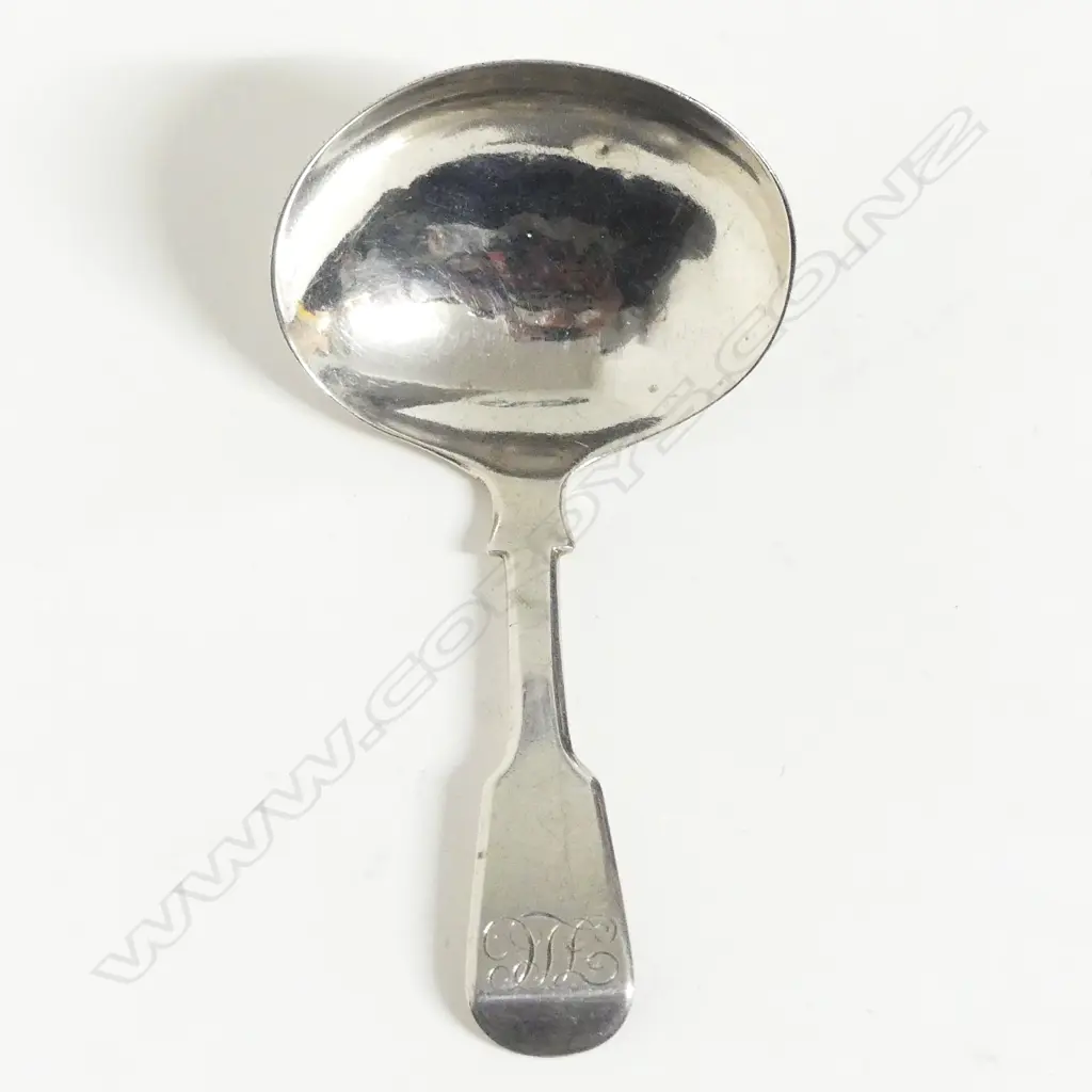 A George III silver fiddle pattern caddy spoon Image 1++