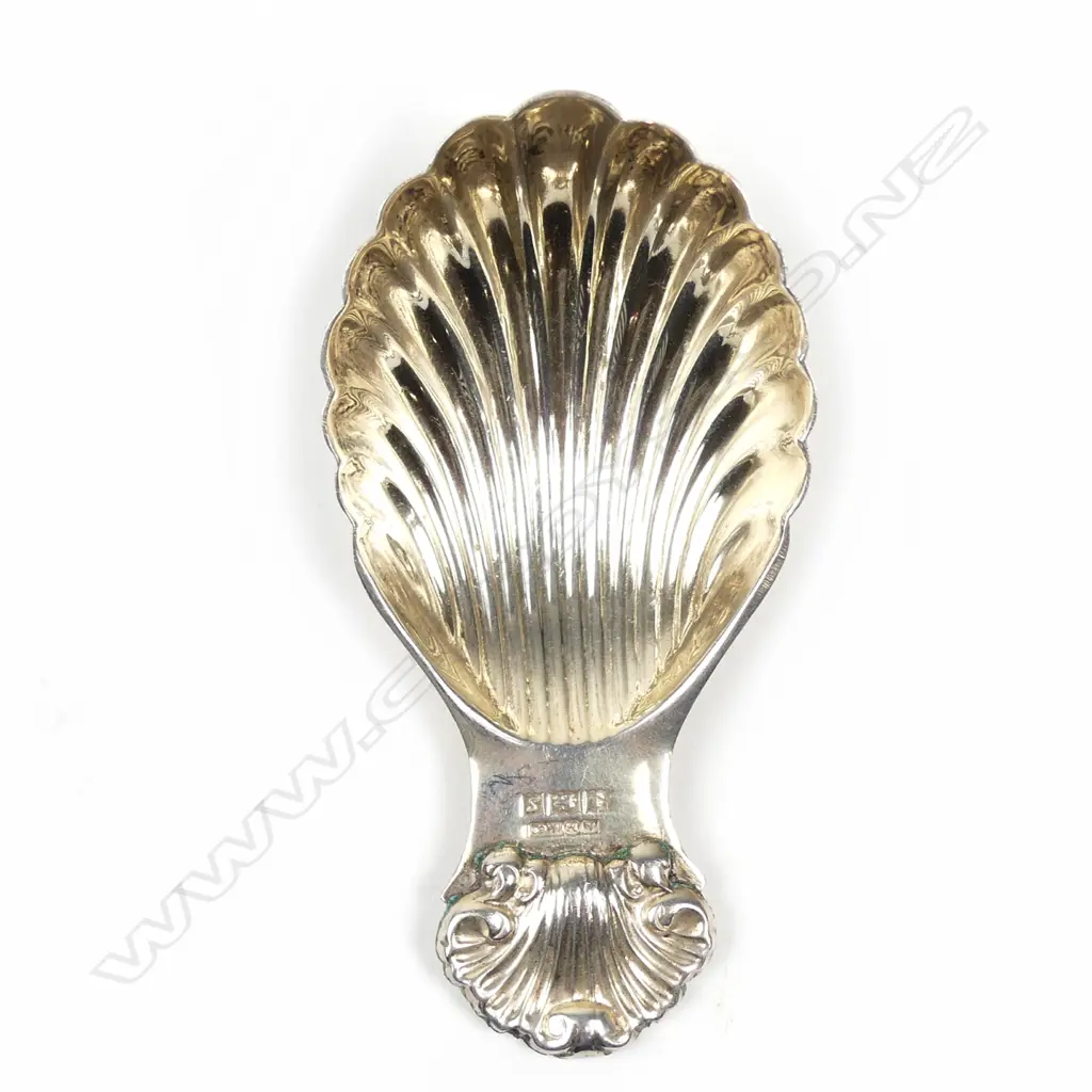 A silver tea caddy spoon Image 1++