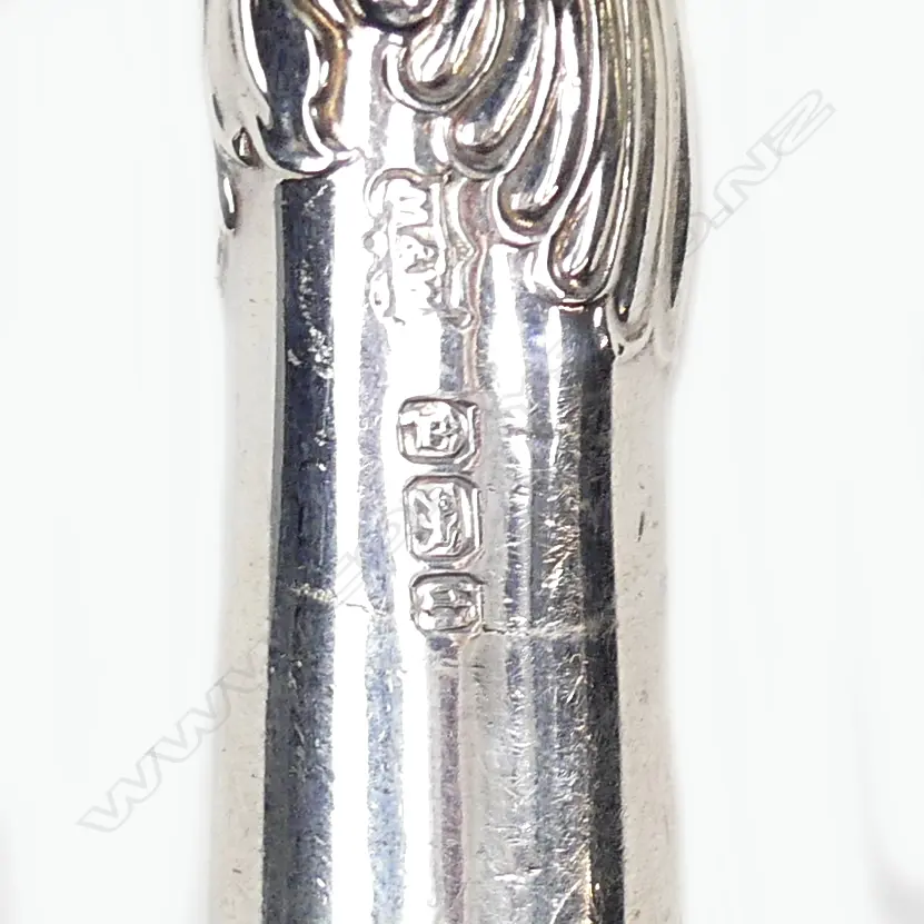 Six silver handled fruit knives Image 1++