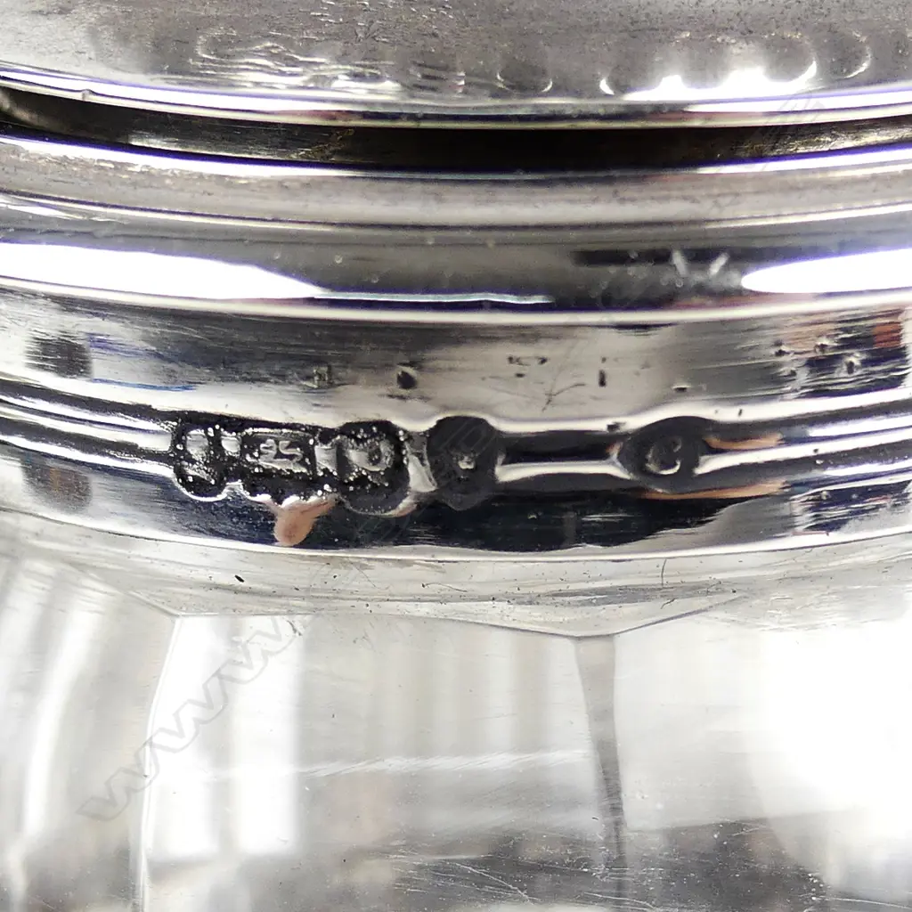 A William IV silver cruet stand Image 1++