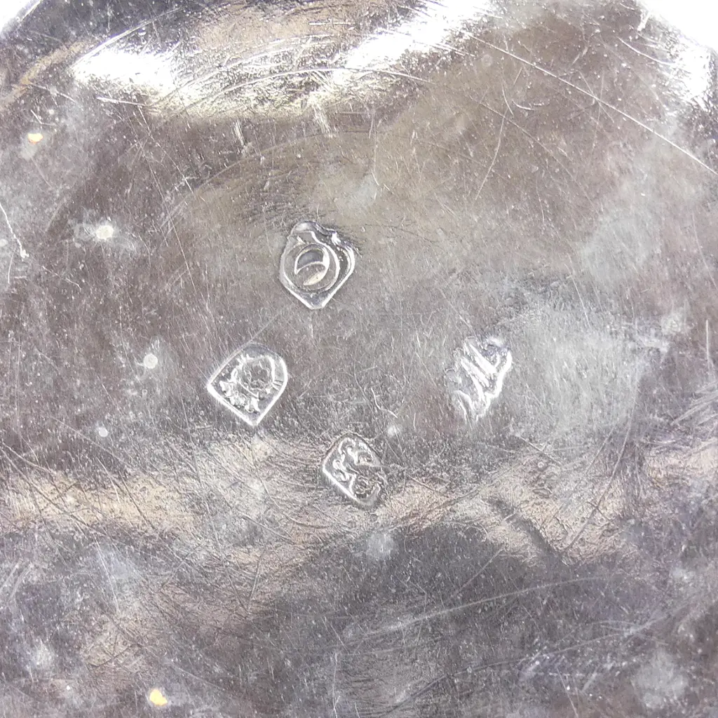 A George III silver beaker Image 1++
