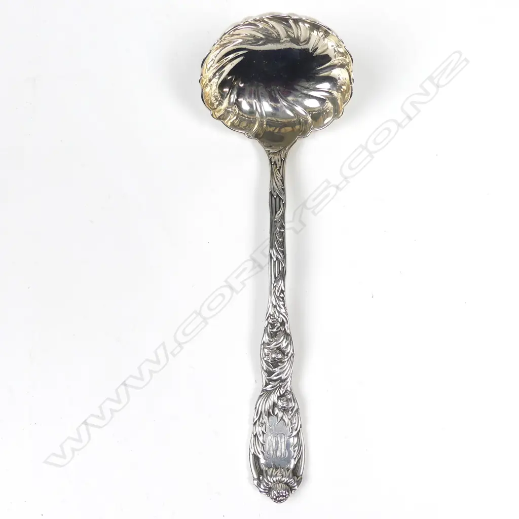 A Tiffany & Co Chrysanthemum pattern silver sauce ladle Image 1++