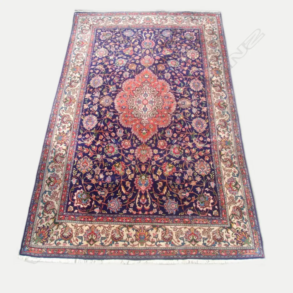 A large hand knotted Iranian Tabriz carpet Image 1++
