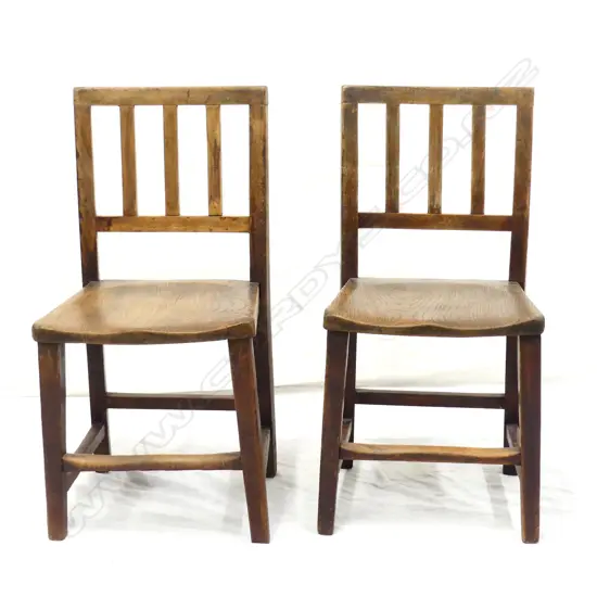 A pair of 19thC elm children's chairs