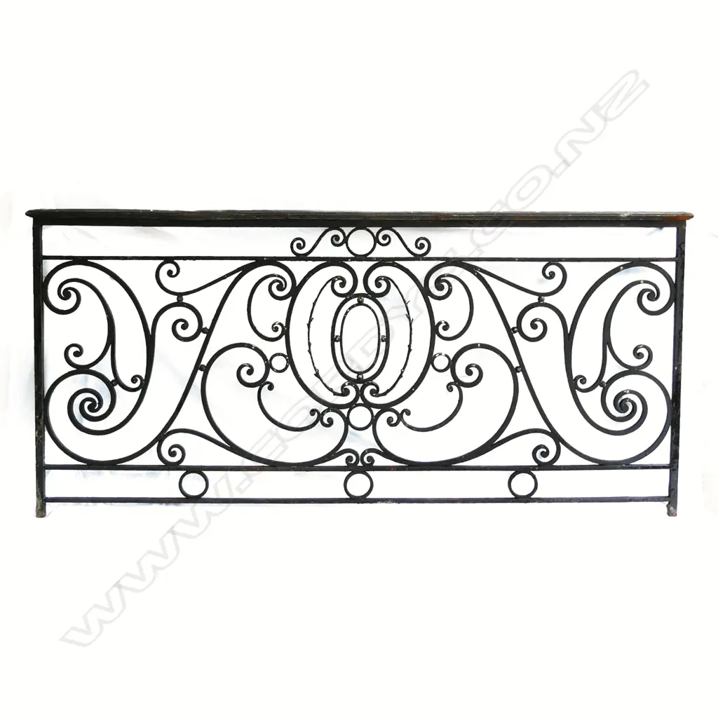 A vintage iron narrow classical balustrade Image 1++