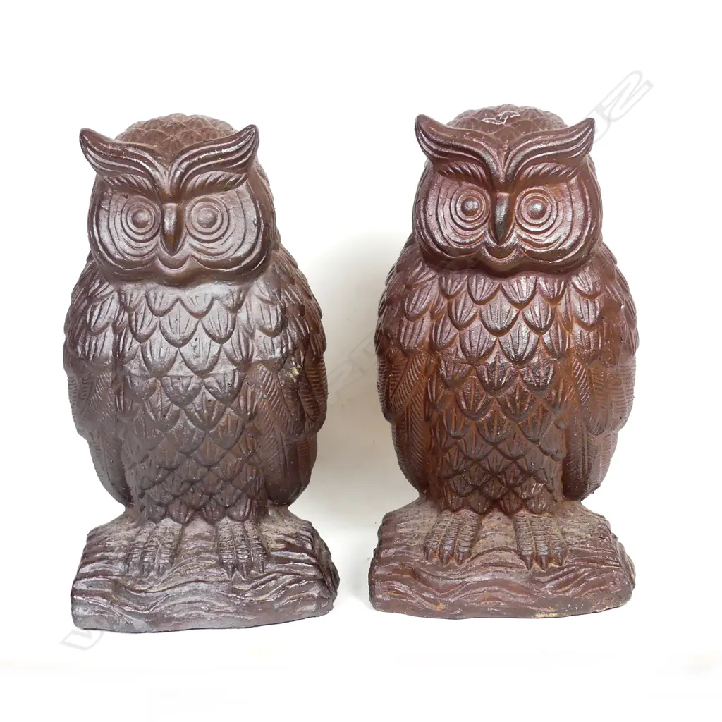 A pair of high fired stoneware garden owl statues Image 1++