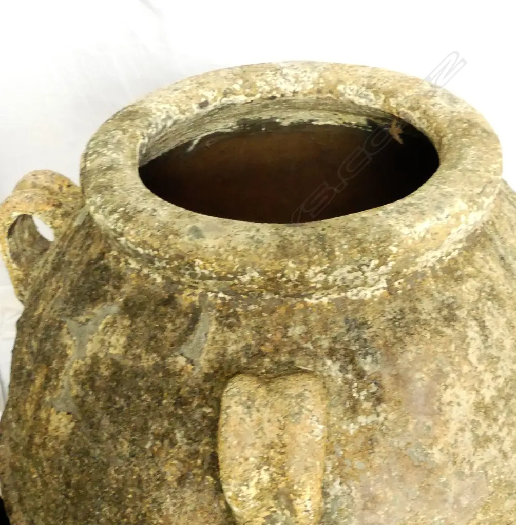 A large olive oil pot Image 1++