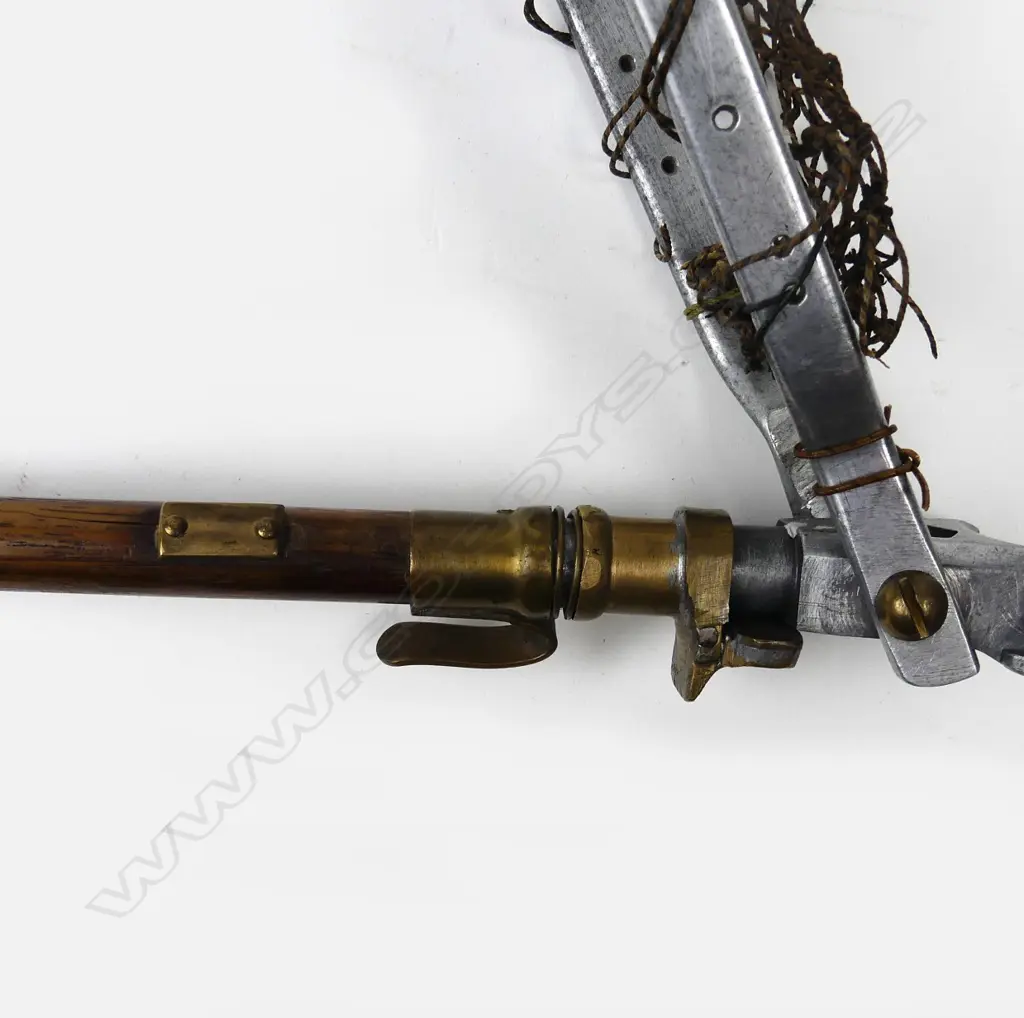 A fine quality Ogden Smith Ltd. landing net Image 1++