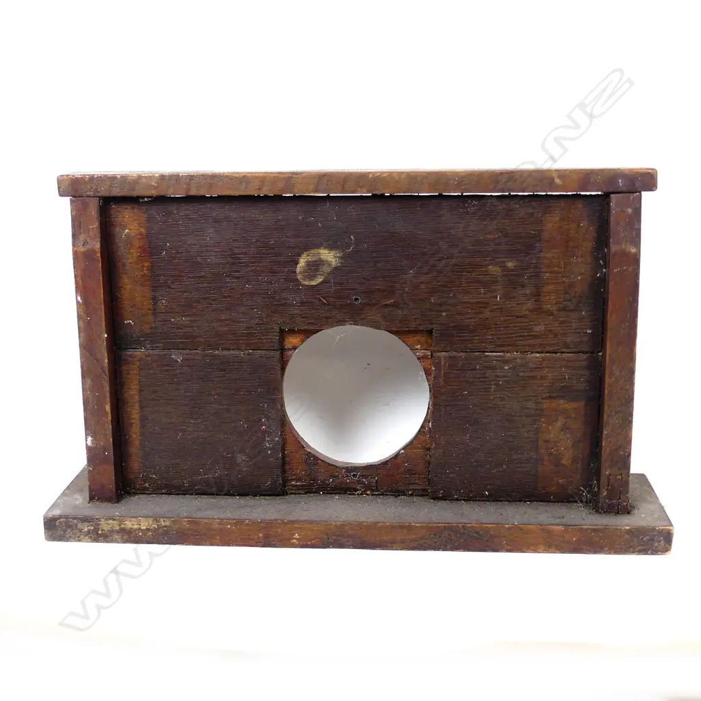 A Maori folk art carved frame for a mantel clock Image 1++