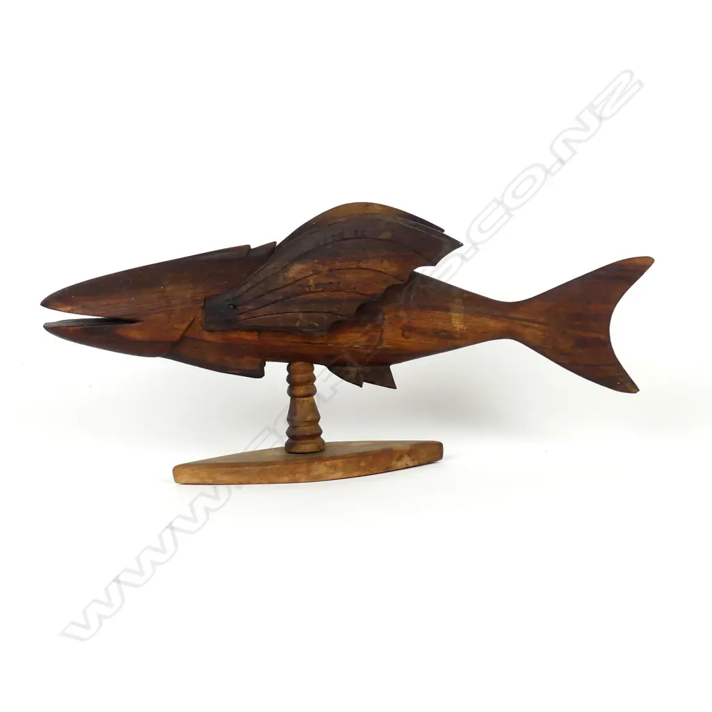 A Pitcairn Island carved wood folk art flying fish Image 1++