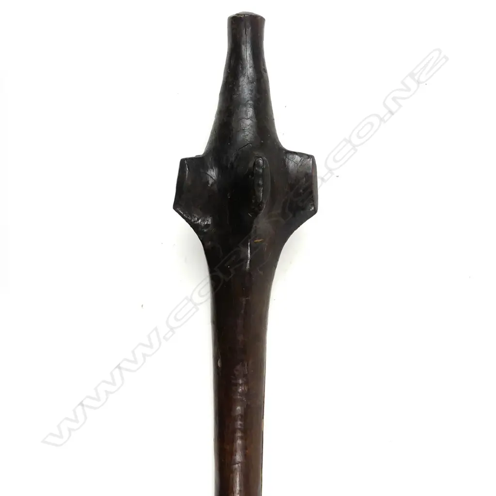 A Fijian root-stock club (vunikau) Image 1++