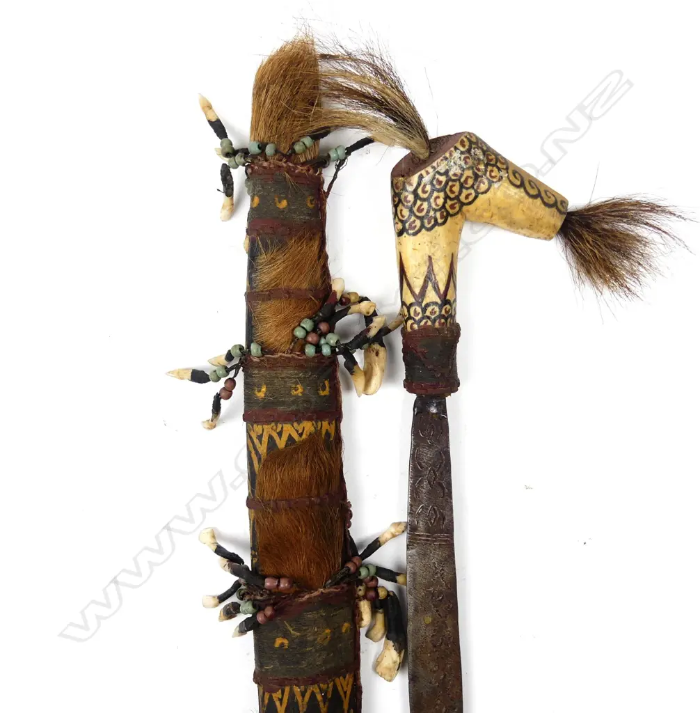 An old Borneo Dayak head-hunter’s sword (Mandau) Image 1++