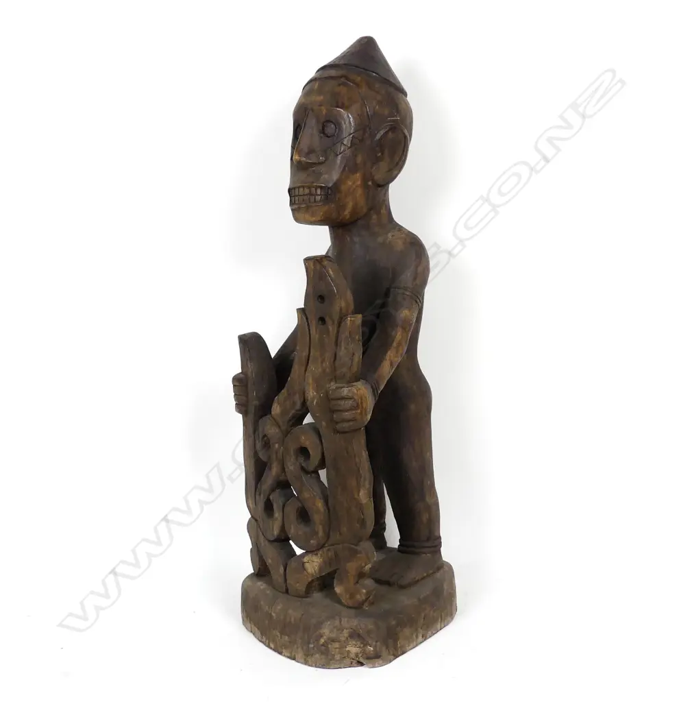 An Indonesian ancestral statue (korwar) Image 1++