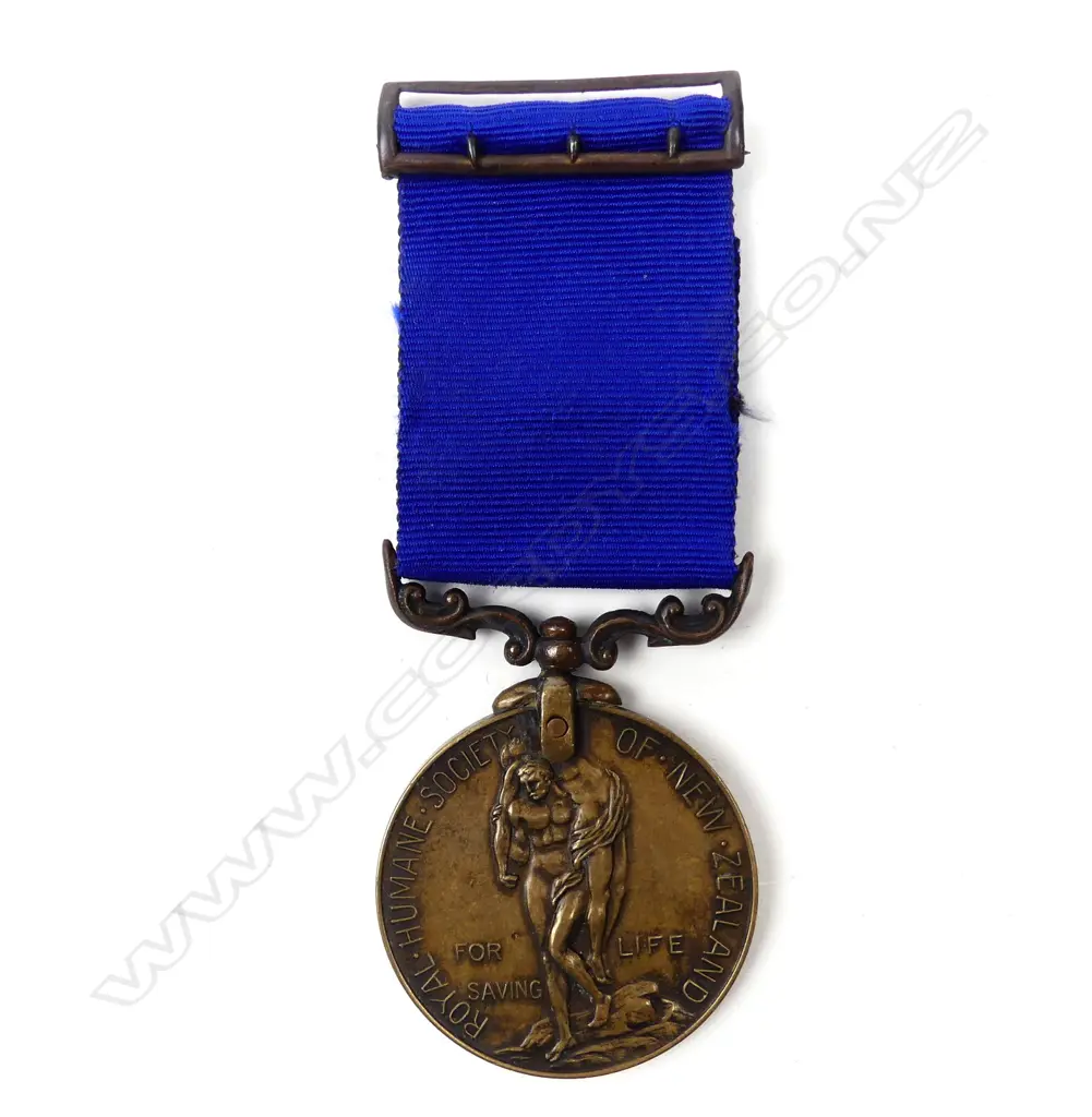 An uncommon bronze Royal Humane Society of New Zealand bravery medal and ribbon Image 1++
