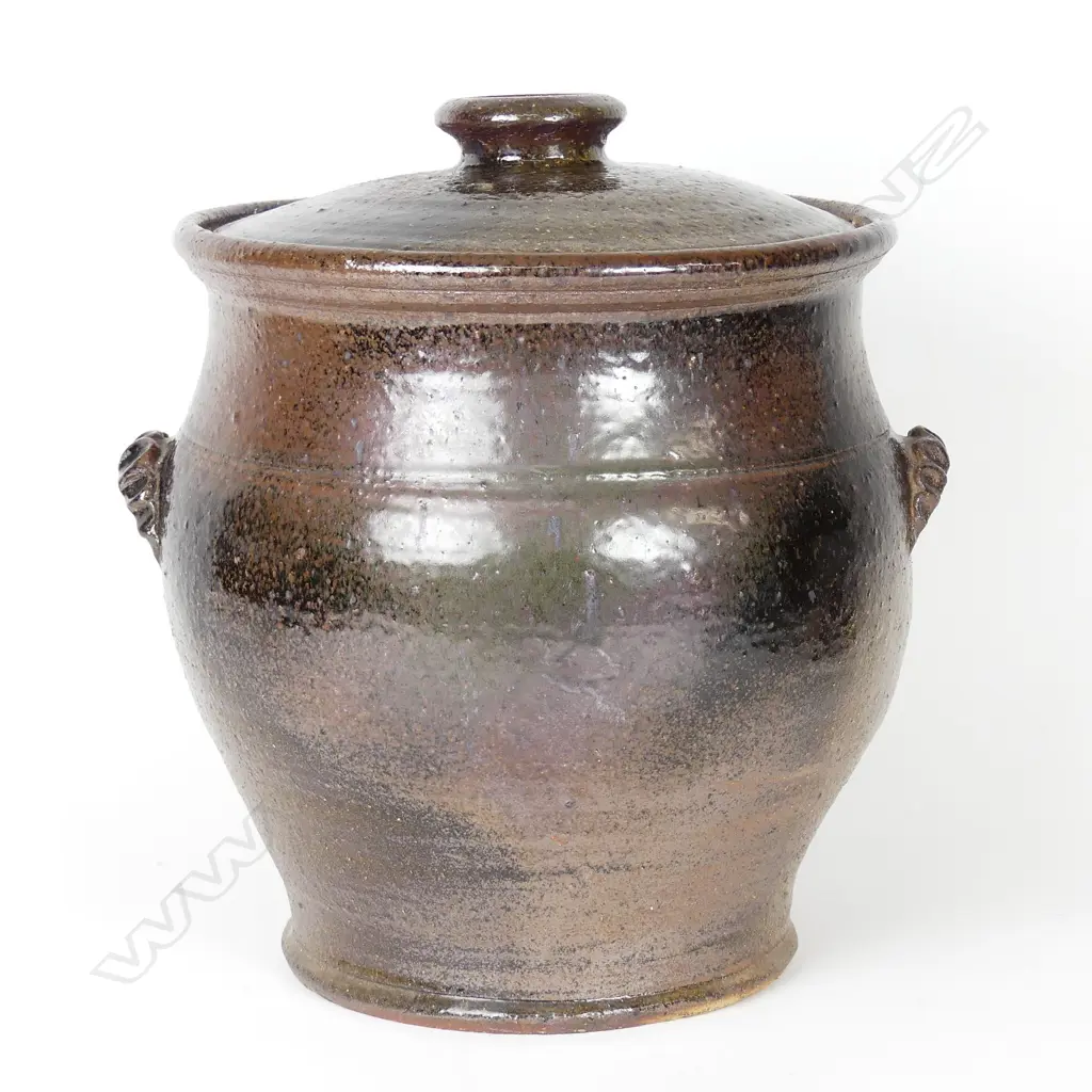 Barry Brickell large floor storage pot Image 1++