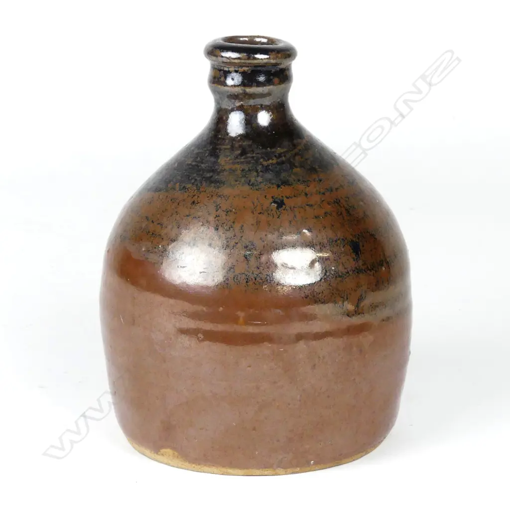 Barry Brickell wine flagon Image 1++