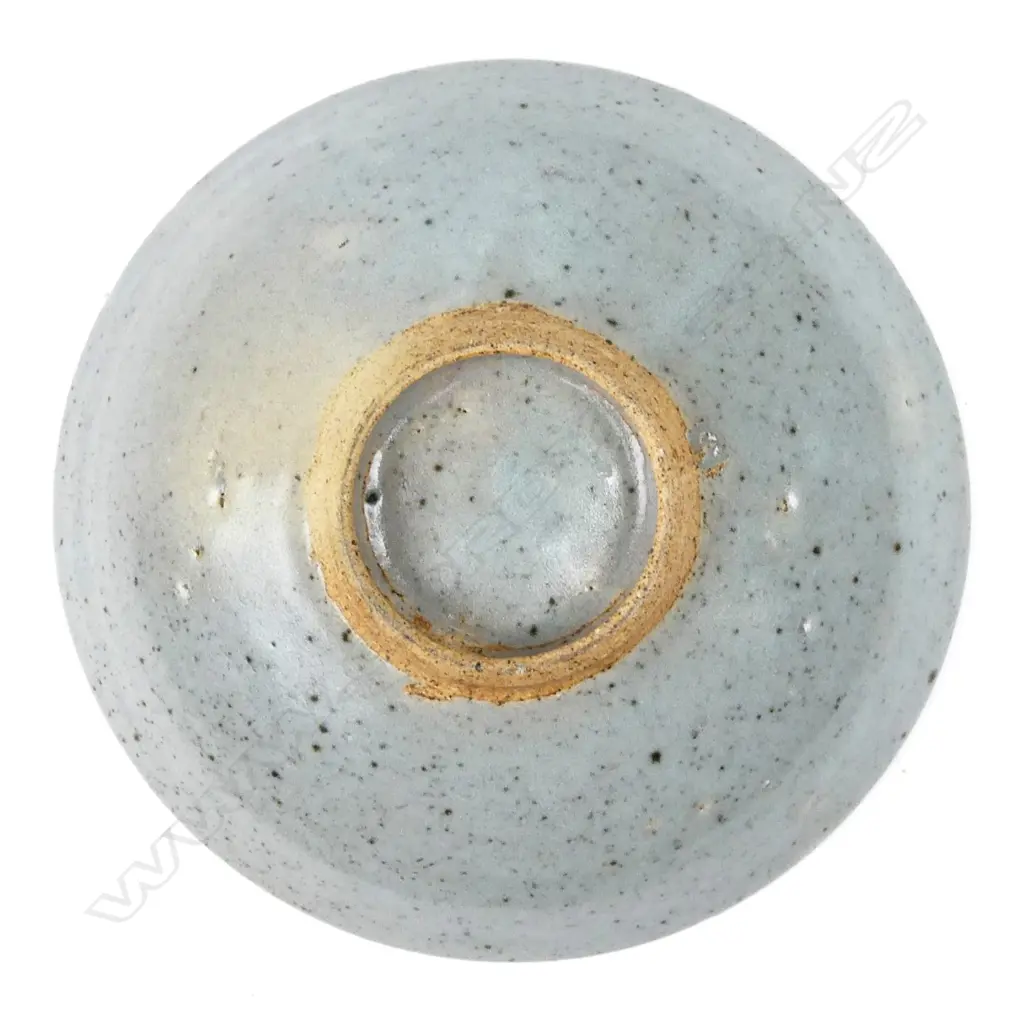 Len Castle small shallow flared bowl Image 1++