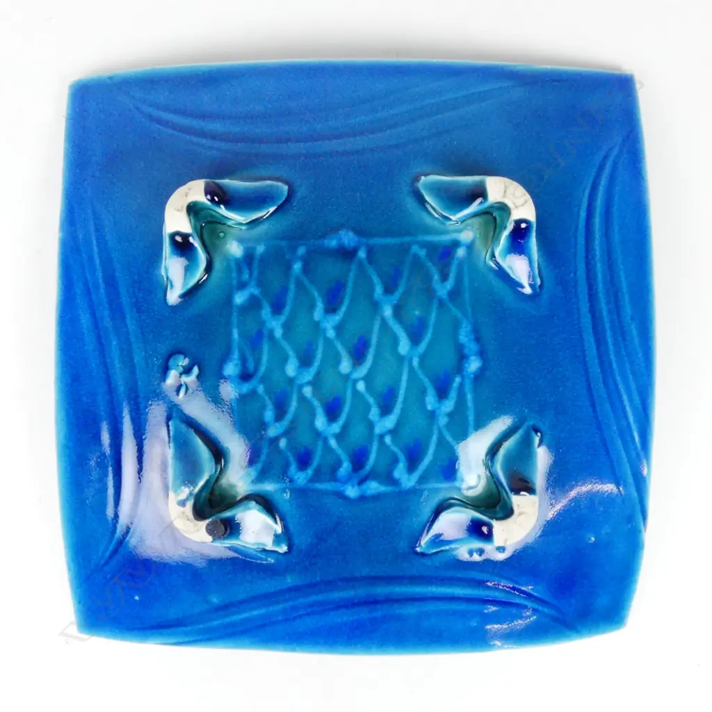 Merilyn Wiseman blue glazed sculpted square dish Image 1++